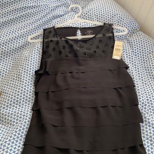 Loft sleeveless black top